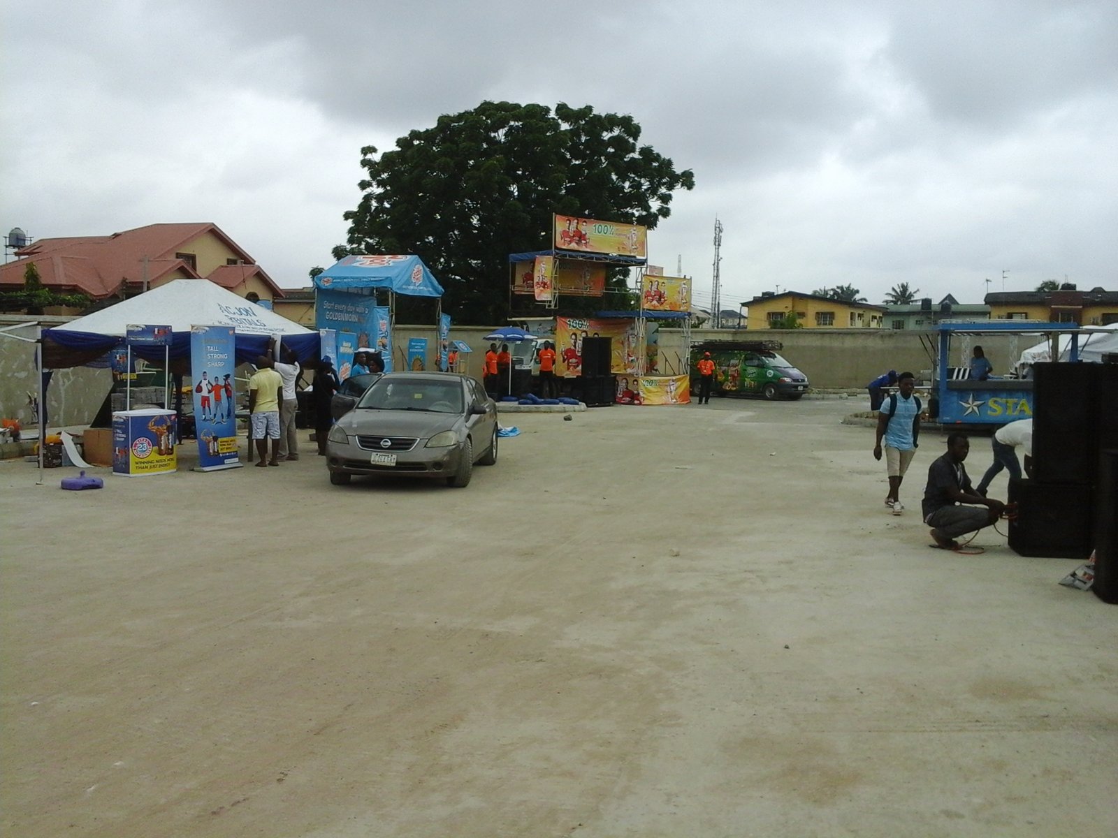 pulpy-orange-campus-activation gallery image